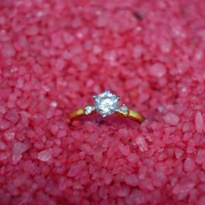 Ladies Ring