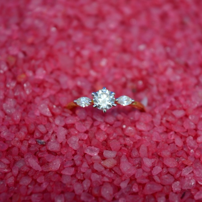 Ladies Ring - Image 2
