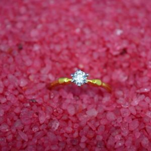Ladies Ring