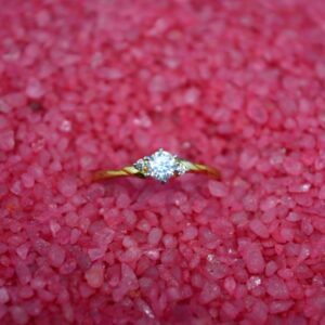 Ladies Ring