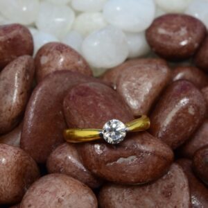 Ladies Gold Ring