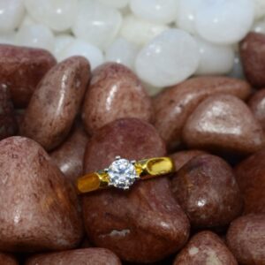 Ladies Gold Ring