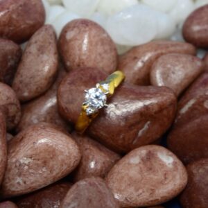 Ladies Gold Ring