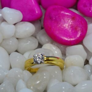 Ladies Gold Ring