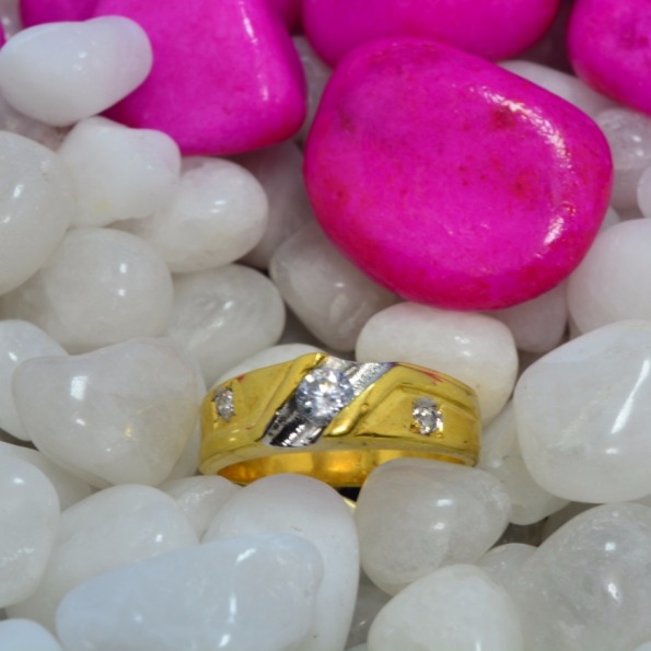 Ladies Ring - Image 2
