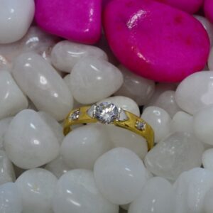 Ladies Ring
