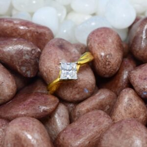 Ladies Ring