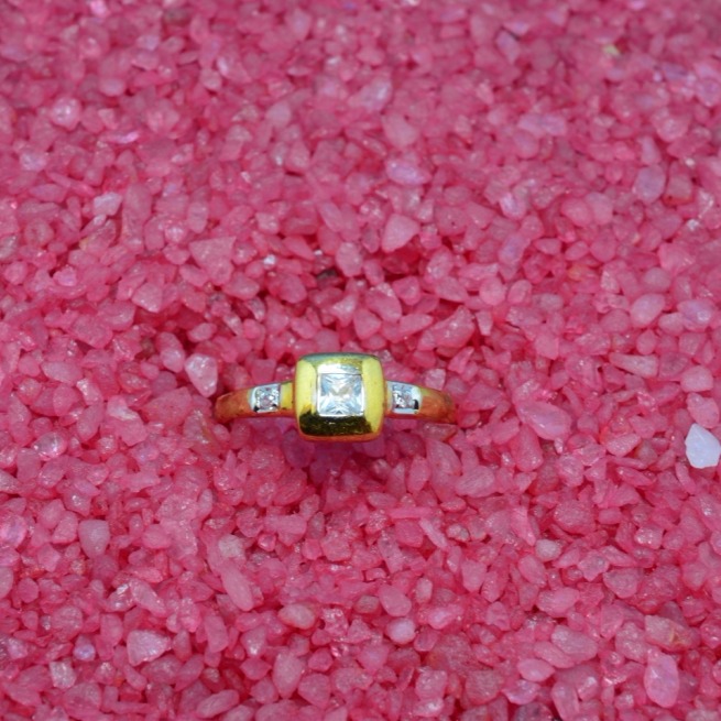 Ladies Ring