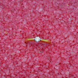Ladies Gold Ring