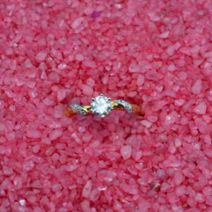 Ladies Ring