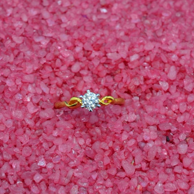 Ladies Ring