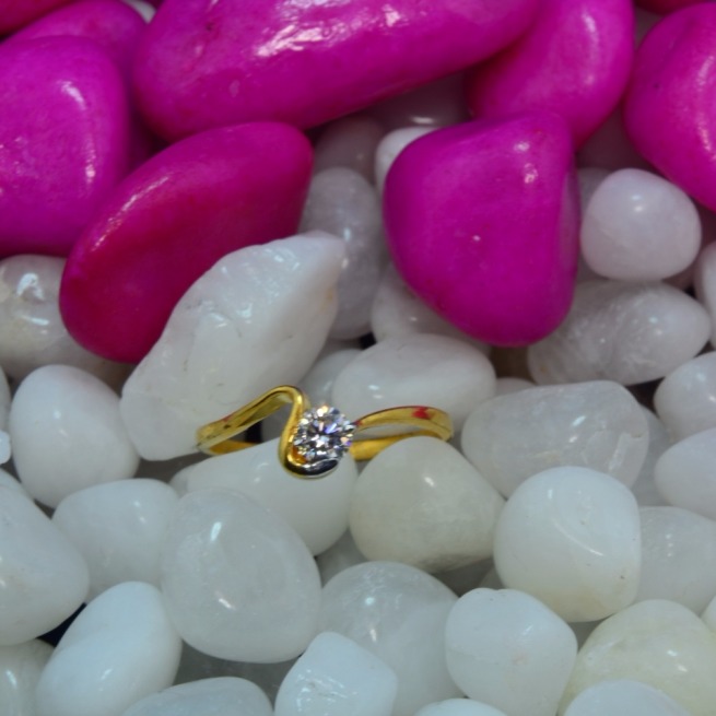 Ladies Ring - Image 2
