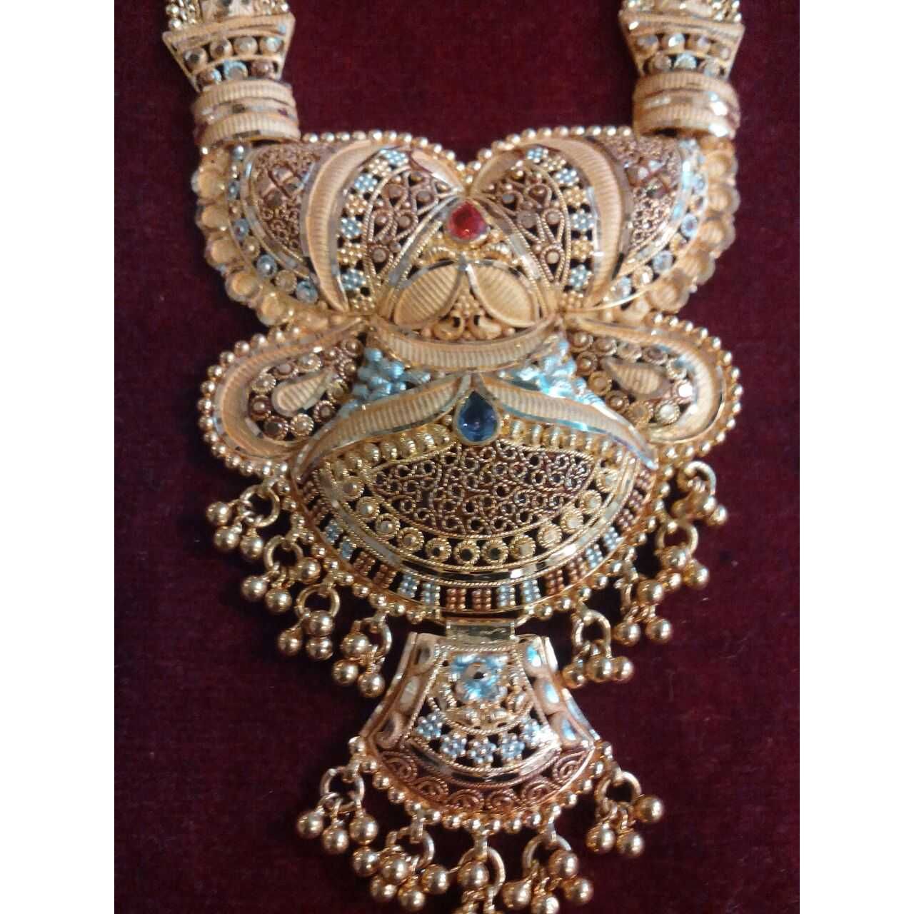 22KT Gold Fancy MS Pendant