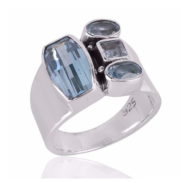 Sky Blue Topaz Gemstone 925 Sterling Silver Ring