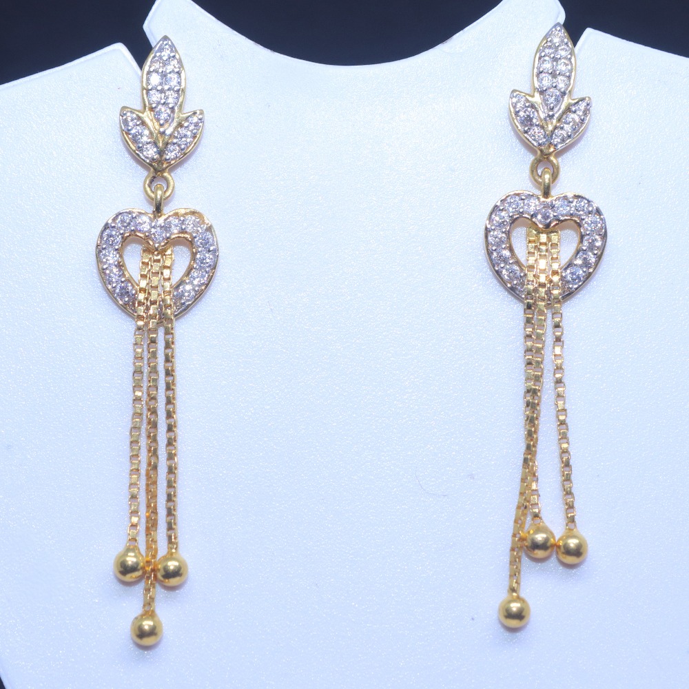 916 / 22KT gold fancy special Occasionware earring for Ladies BTG0301