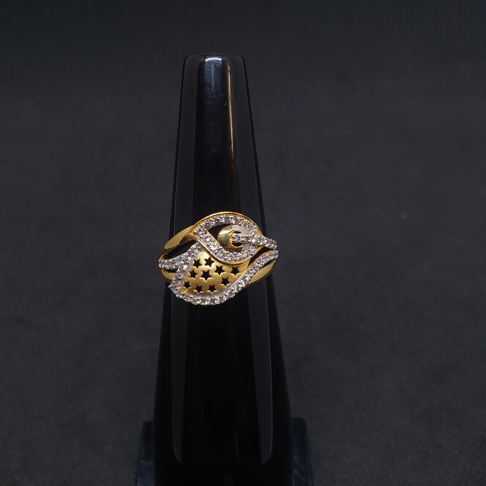 Ladies Ring Diamond LRG-0656