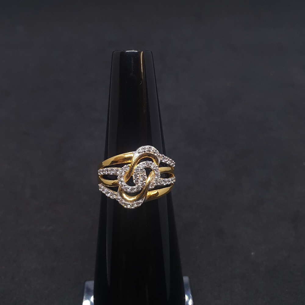 Ladies Ring Diamond LRG-0646