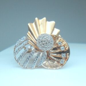 18kt rose gold fancy bridal ring