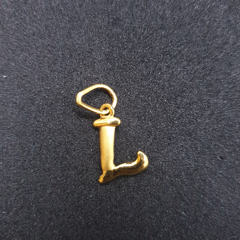 Alphabet Pendant PNG-0128
