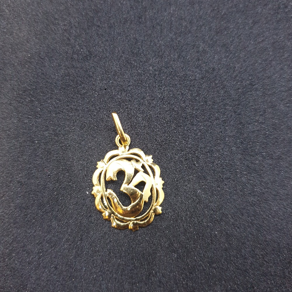 Om pendant png-0091