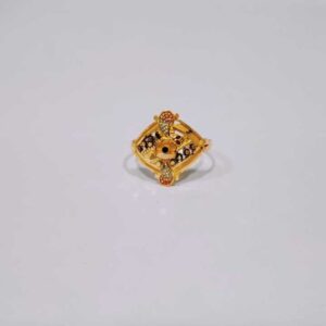 916 Exclusive Gold Ladies Ring