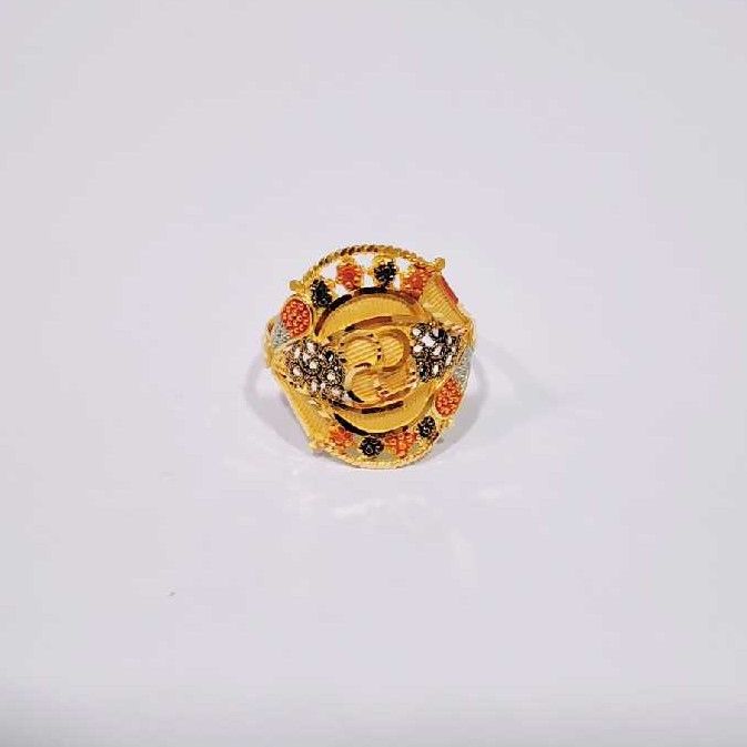 916 Attractive Gold Ladies Ring