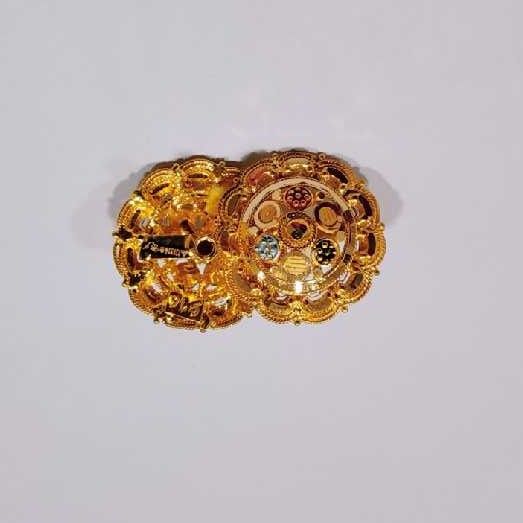916 Fancy Gold Ladies Round Butti