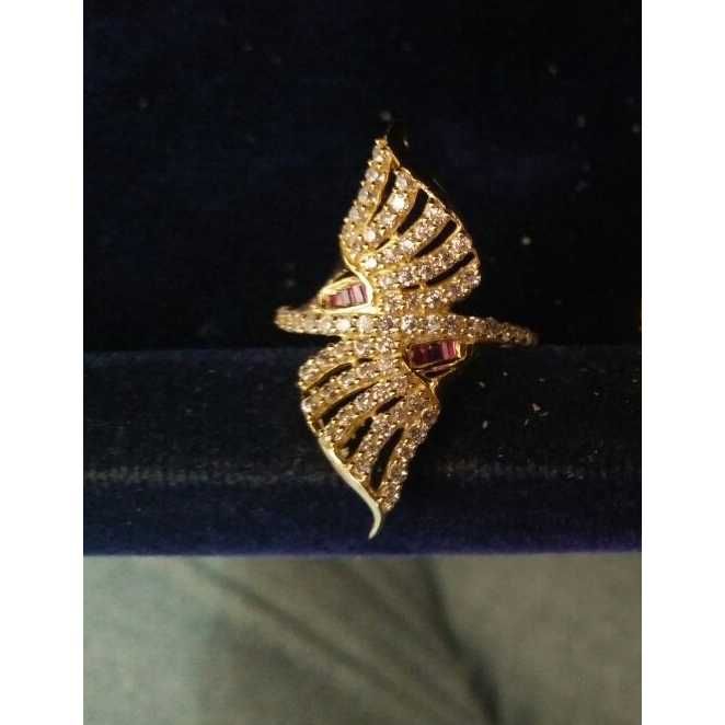 22KT Yellow Gold Fancy Ladies Ring - Image 3