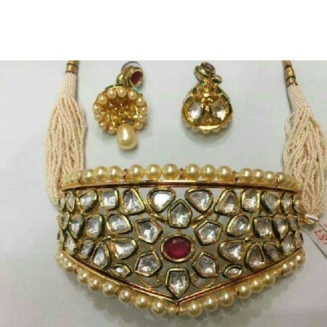 Stone Ladies Yellow Pendant Set