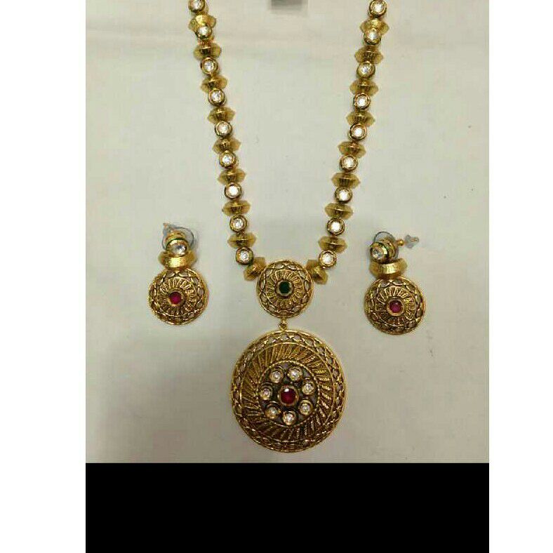 Designer Ladies Yellow Necklace Set