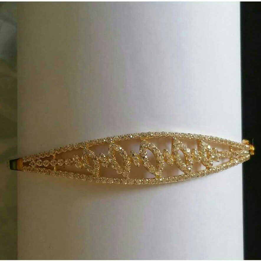 18k Gold Ladies Diamond Bracelet