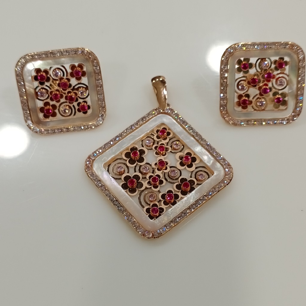 fancy Italian jewelry