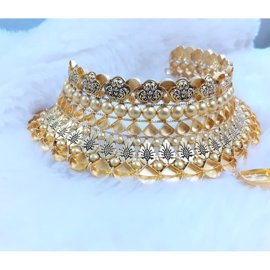 916 Gold Designer Kundan Choker Set KG-N09