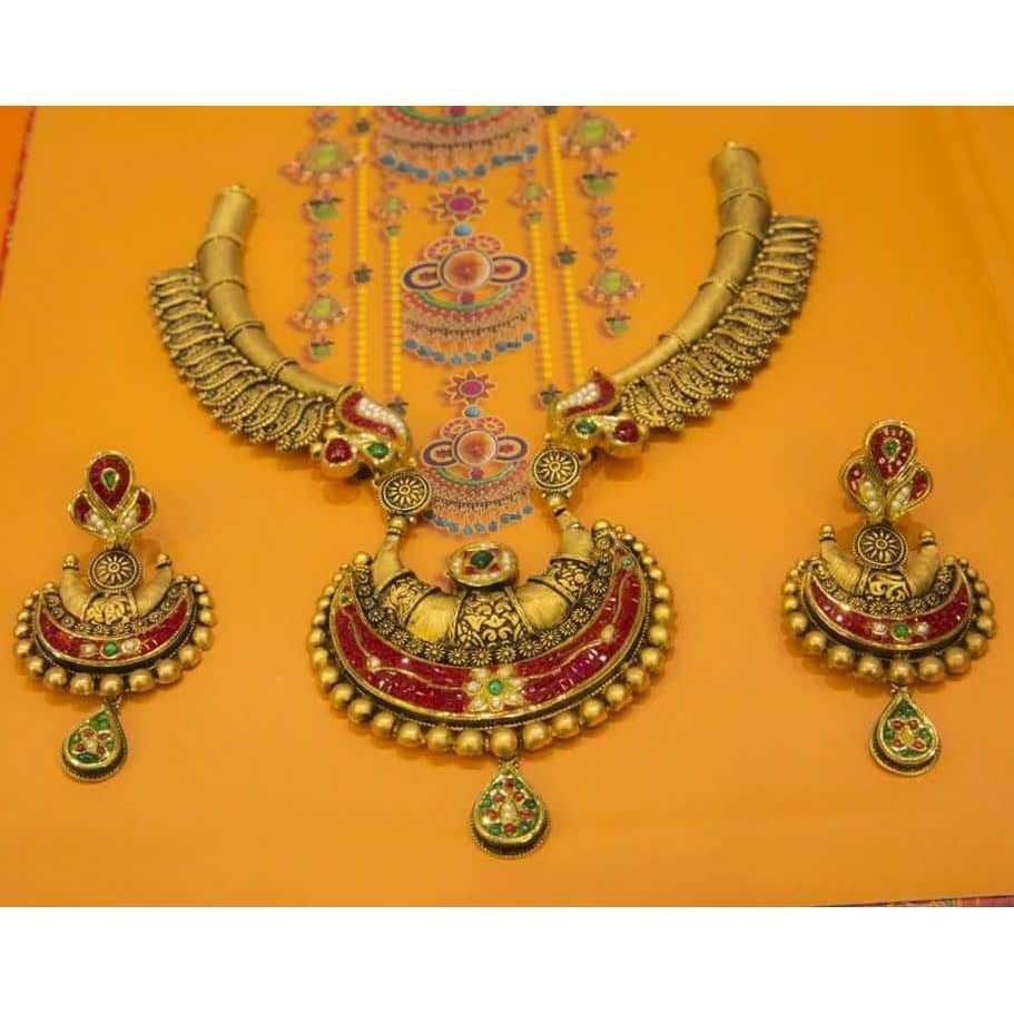 Indian Classic Jadtar And Meenkari Gold Necklace Set