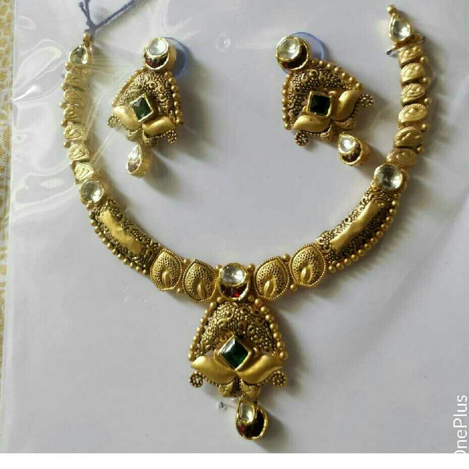 22K / 916 Gold Antique Jadtar Necklace Set