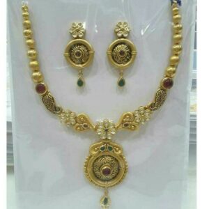 22K / 916 Gold Antique Jadtar Necklace Set