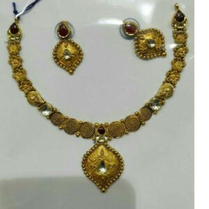 22K / 916 Gold Antique Jadtar Necklace Set