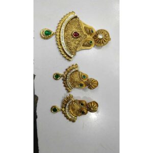 22K / 916 Gold Antique Single Naka Pendant Set