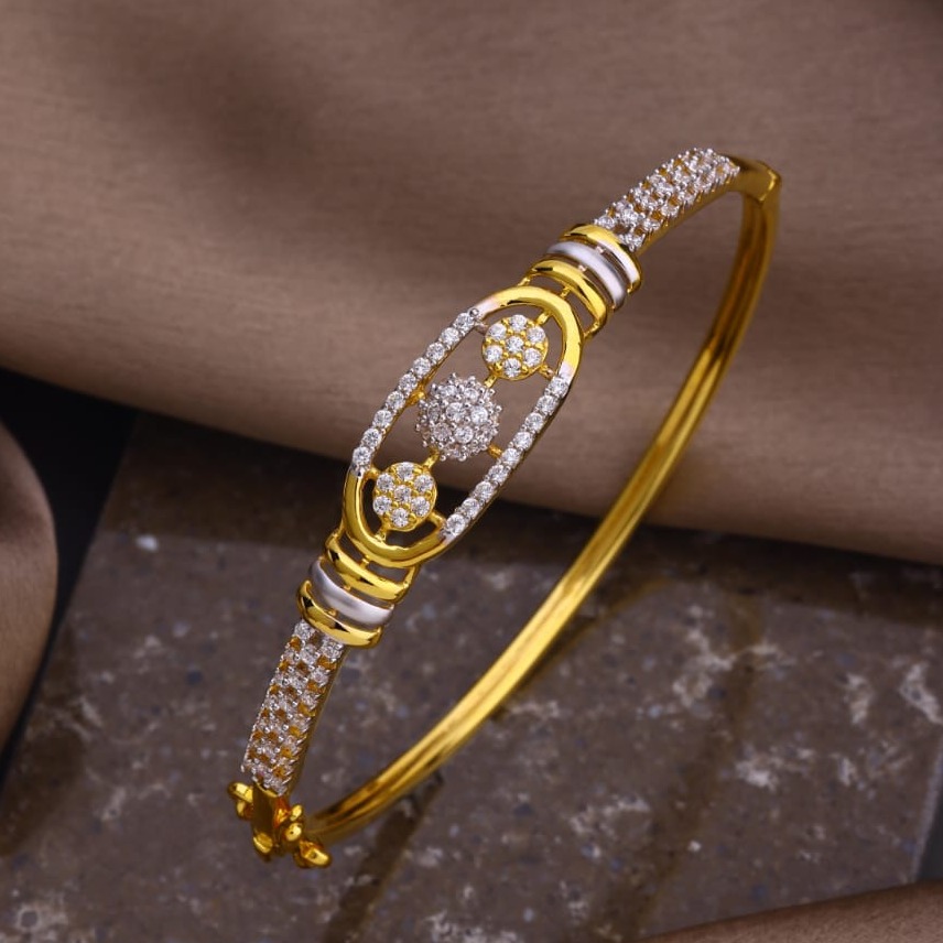 916 Gold Hallmark Round shape Bracelet