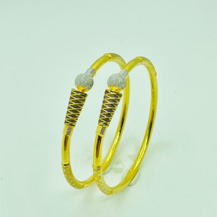 22Kt Gold Gabha Kadli