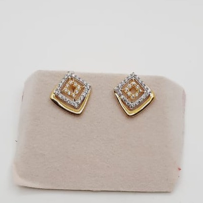 gold fency tops