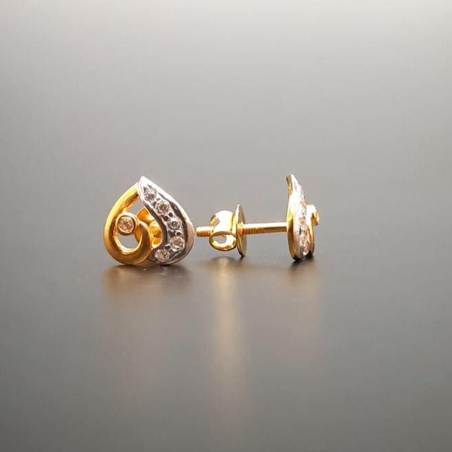 18 ct gold tops heart shape