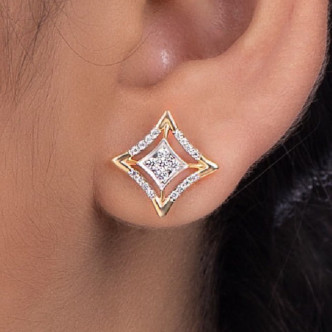 22 CT GOLD TOPS RHOMBUS SHAPE