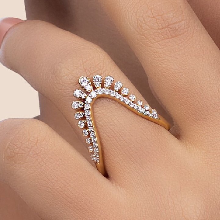 22 CT GOLD RING "U" SHAPE