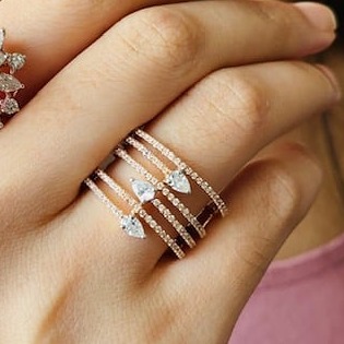 22 CT GOLD HALLMARK UNIQE RING GRGA-00035