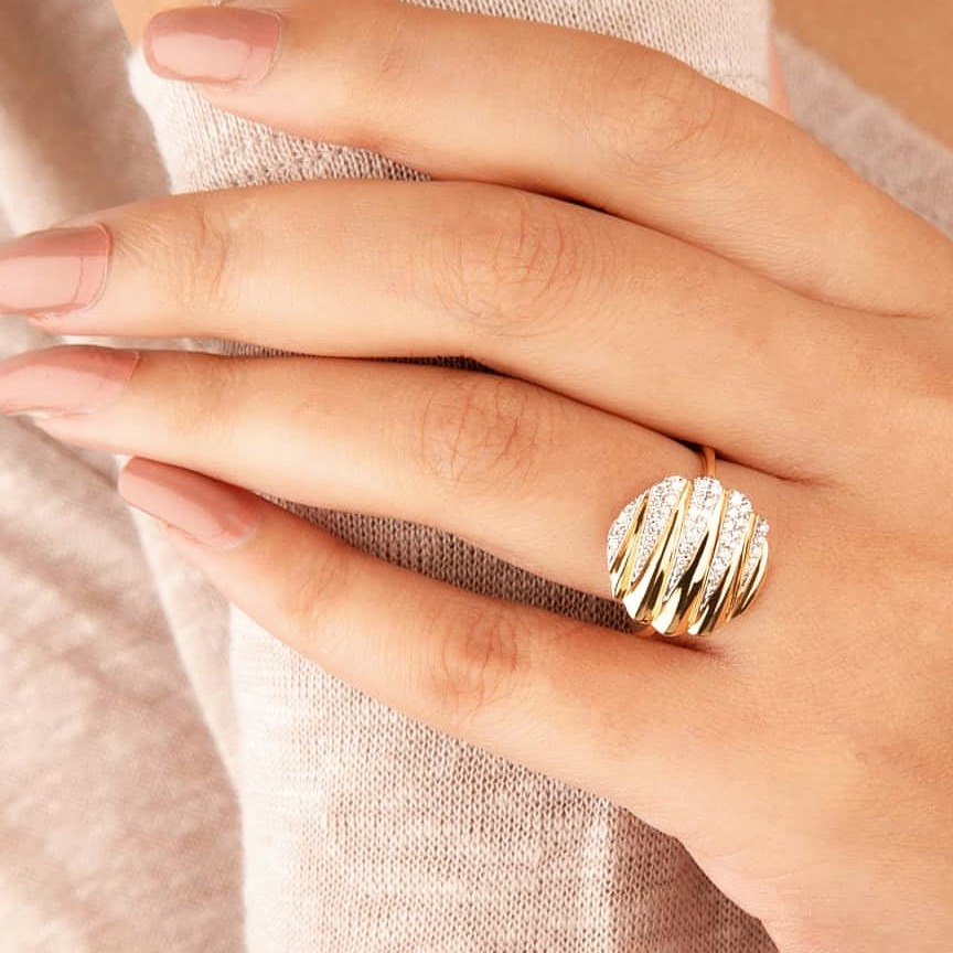GOLD RING - Image 2