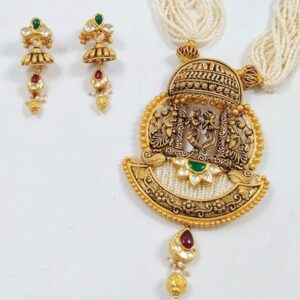 916 Gold Antique Radhakrishna Design Necklace Set
