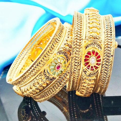 22KT Gold Antique Jadtar Kada