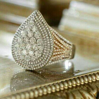 22K / 916 Gold CZ Ladies Attractive Ring
