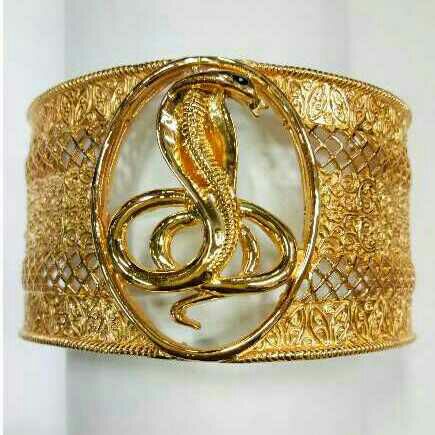 22K / 916 Gold Gents Yellow Classic Religious Bracelet
